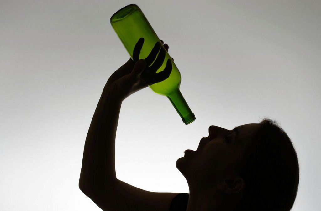 Eat Too Much, Drink Too Much, Smoke Too Much? 1 Eat Too Much, Drink Too Much, Smoke Too Much?