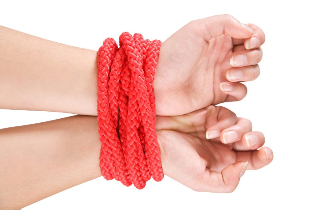 Trauma Bonding Explained: Why You Still Feel Attached and How to Break Free With Hypnotherapy for Trauma and Narcissistic Abuse Recovery 1 Trauma Bonding Explained: Why You Still Feel Attached and How to Break Free With Hypnotherapy for Trauma and Narcissistic Abuse Recovery
