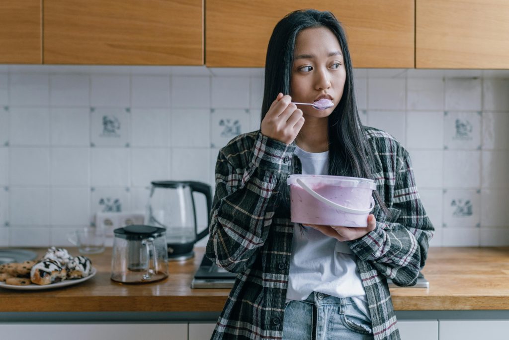 Hypnotherapy for Emotional Eating: Healing the Root Cause Through the Subconscious Mind 1 Hypnotherapy for weight loss london