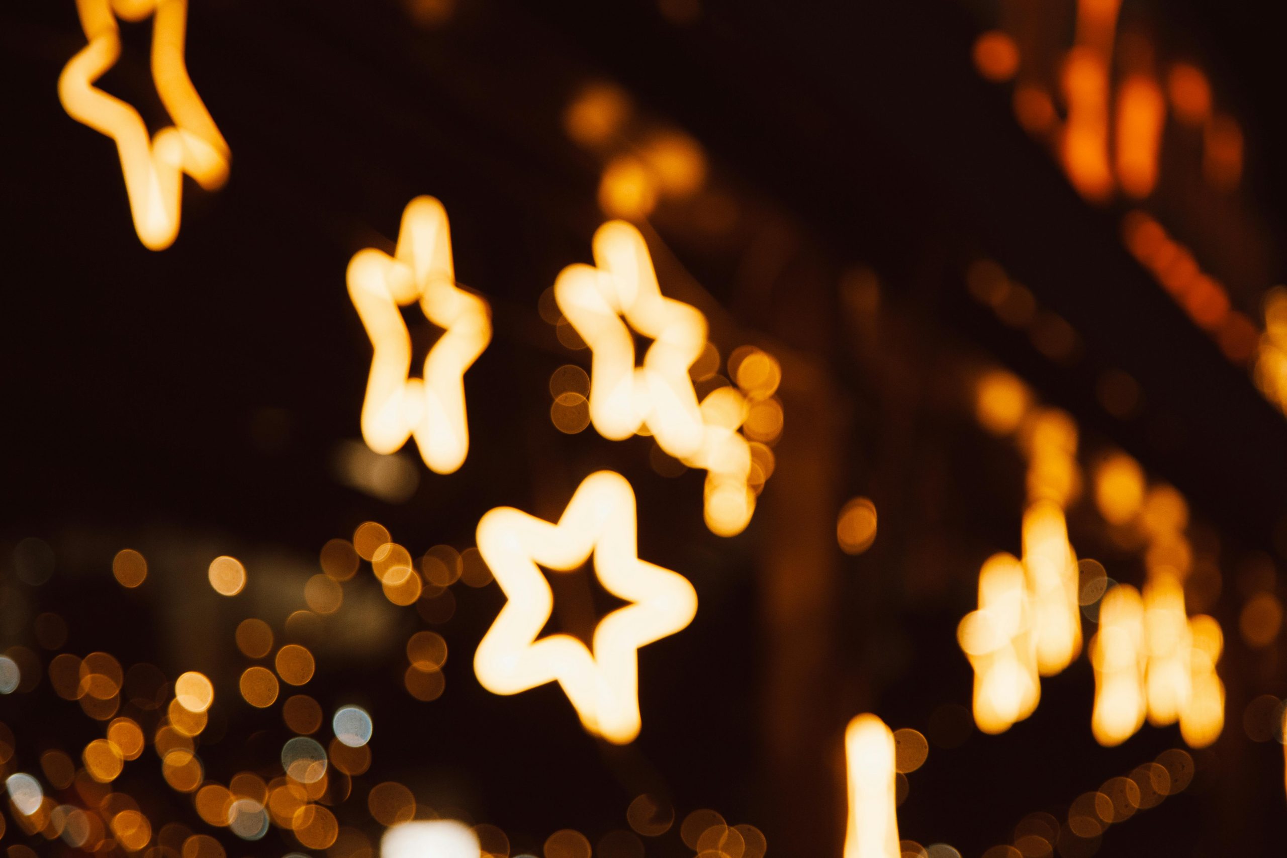 A Neurodivergent Therapist’s Guide to an Authentic, Low- Stress Holiday 