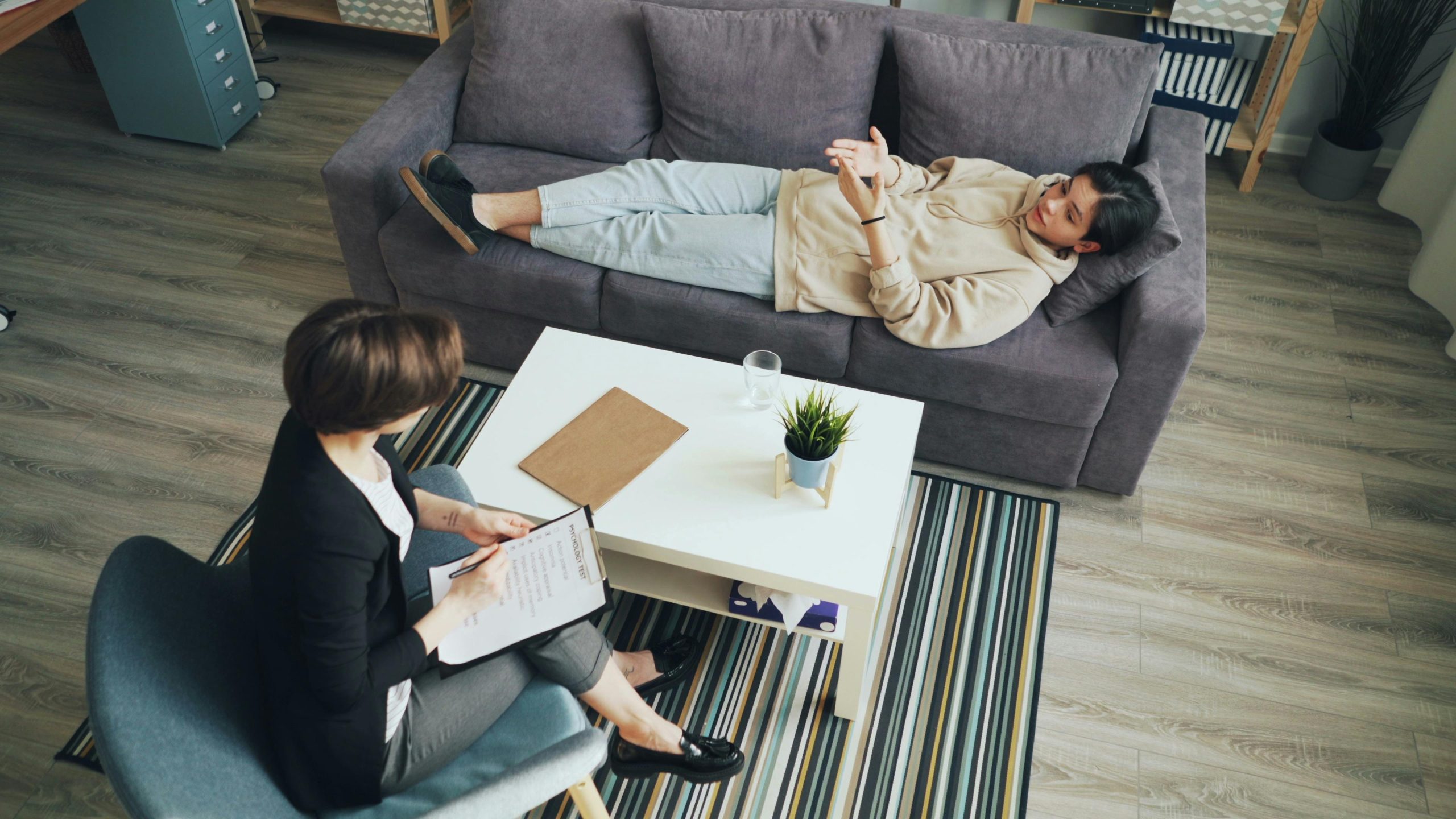 What’s the Difference Between PTSD and CPTSD, and How Are They Treated? 10 What’s the Difference Between PTSD and CPTSD, and How Are They Treated?