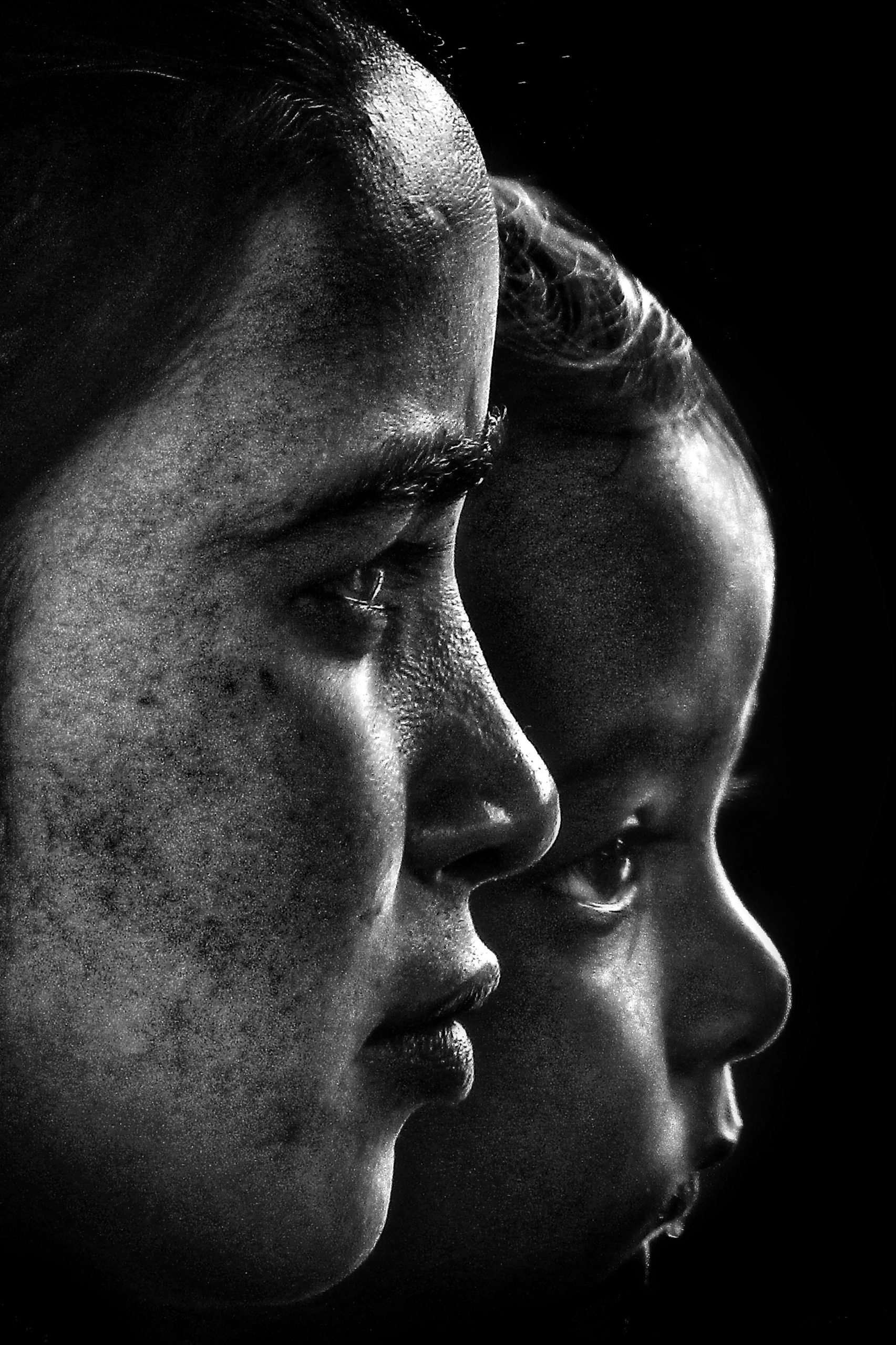 How Childhood Trauma Can Affect Adult Anxiety, Relationships & Self Worth 4 How Childhood Trauma Can Affect Adult Anxiety, Relationships & Self Worth